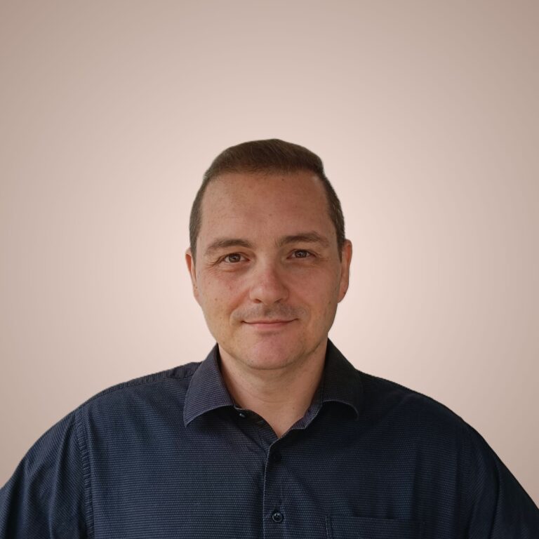 Porträt von Wolfgang, Betreiber von Geschichten der Welt